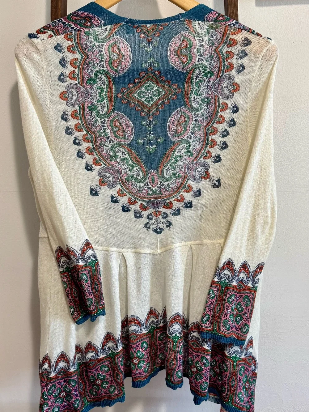 Anthropologie Knitted & Knotted cream cardigan sweater.
